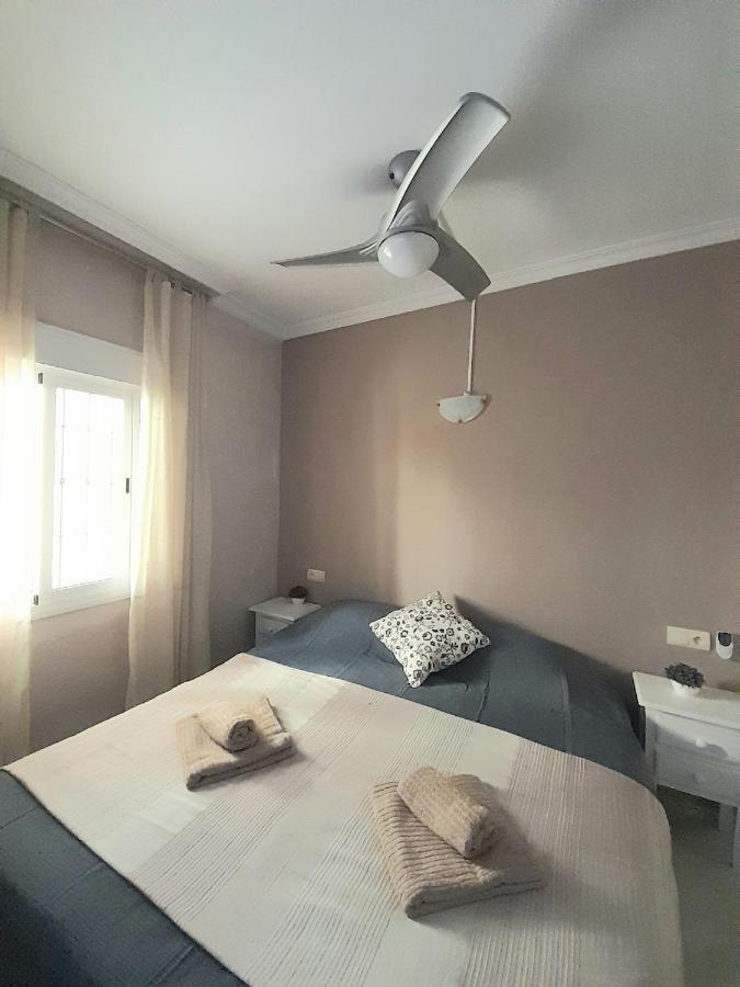 Nice Apartment Near The Beach Fuengirola Bagian luar foto